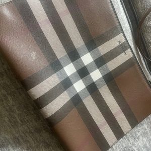 Burberry bag